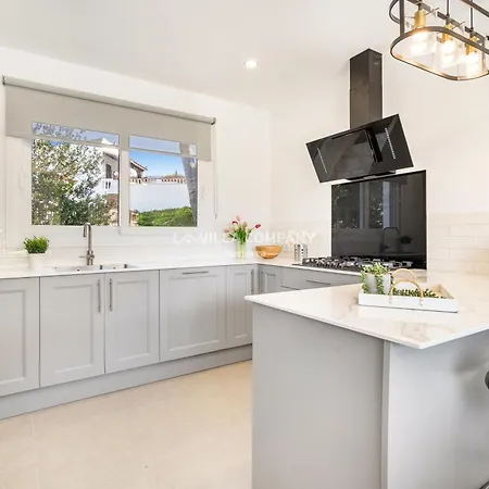 Villa Florida Cala En Porter (Menorca)